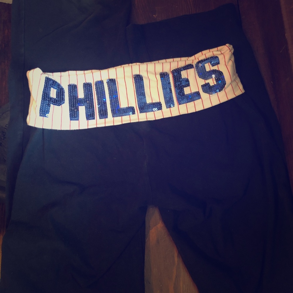 VICTORIA SECRET SEXY PHILLIES YOGA PANTS ⚾️❤️